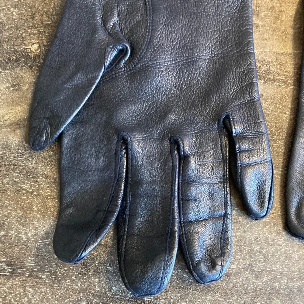 Black Leather Lace Appliqué Gloves Size Large Vintage Look Dark Romantic Classic